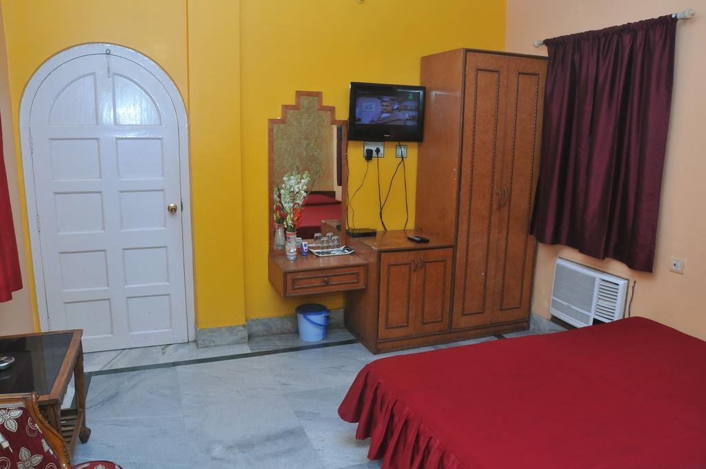 New Hotel White Palace Kalkutta Zimmer foto