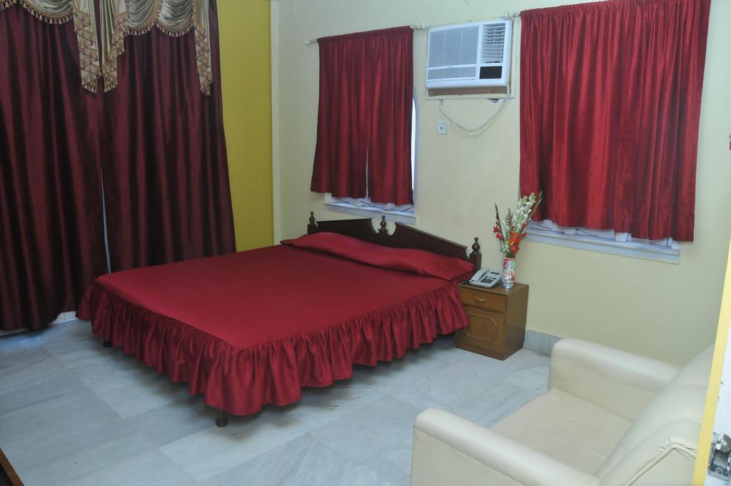 New Hotel White Palace Kalkutta Zimmer foto