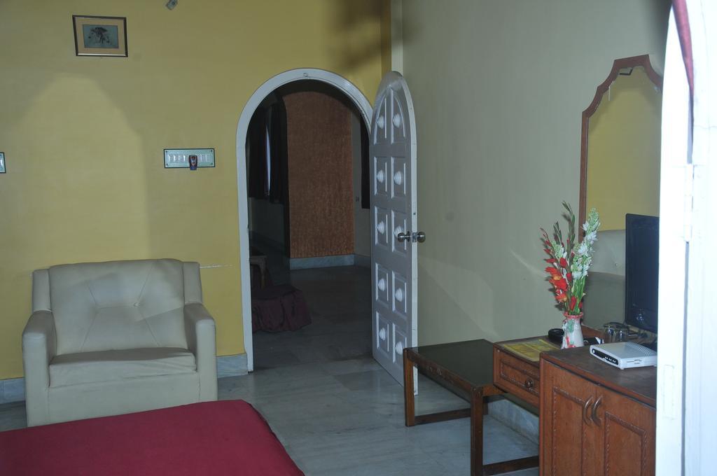 New Hotel White Palace Kalkutta Exterior foto
