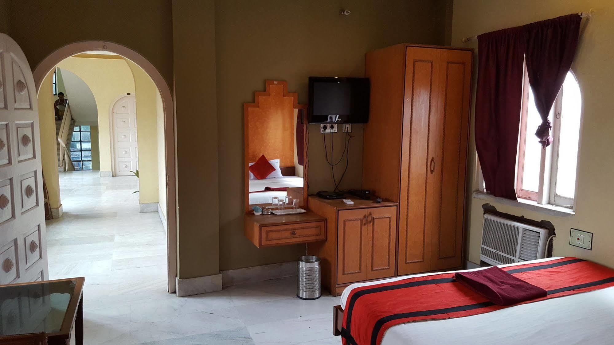 New Hotel White Palace Kalkutta Exterior foto
