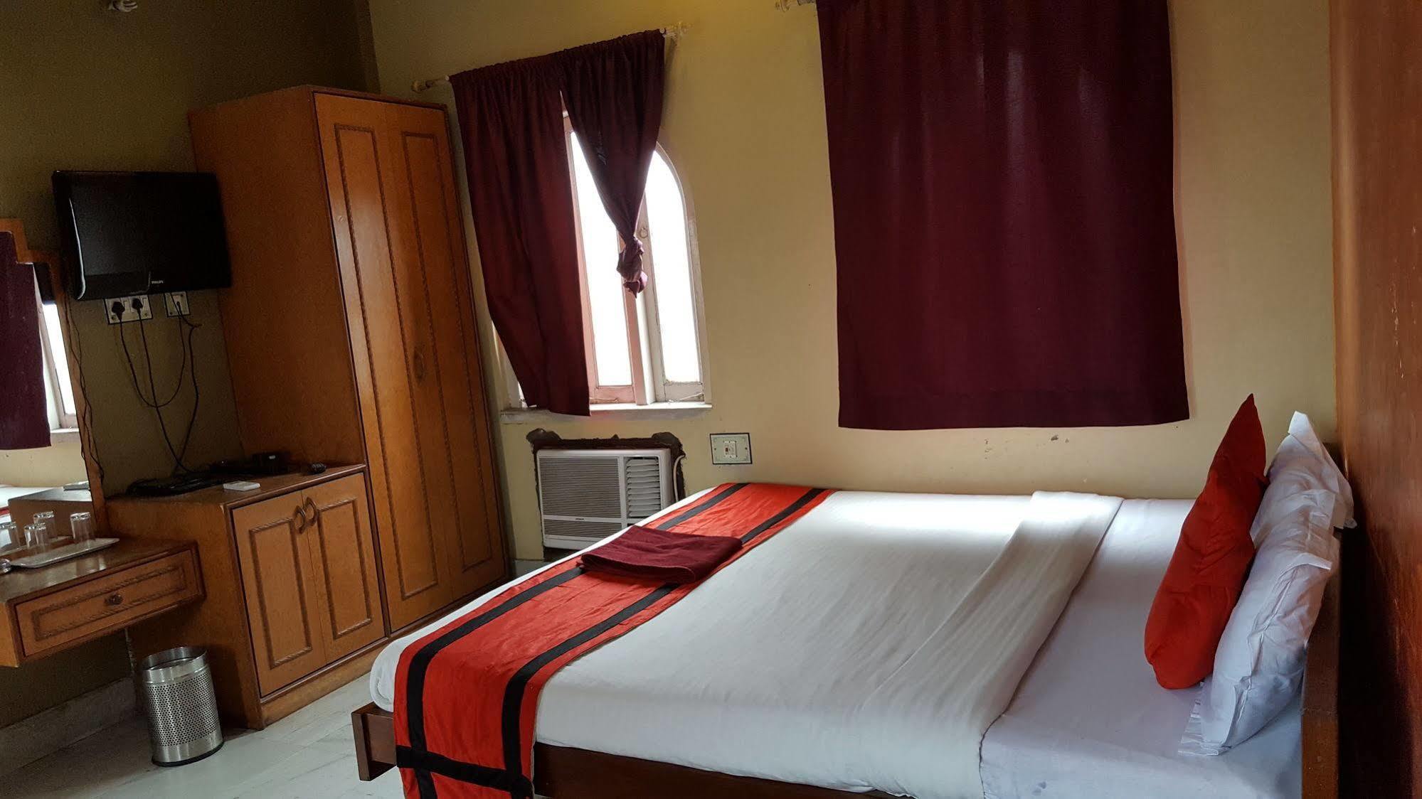 New Hotel White Palace Kalkutta Exterior foto
